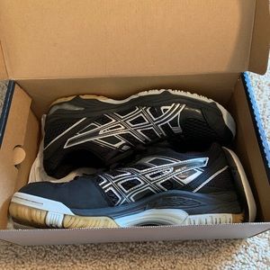 ASICS Women’s Court Shoes!